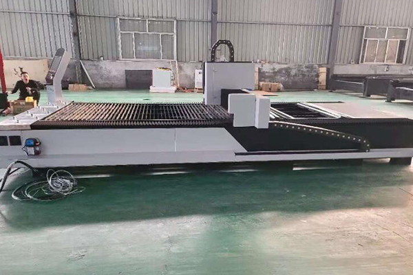 激光切割機(jī) 激光切割機(jī)